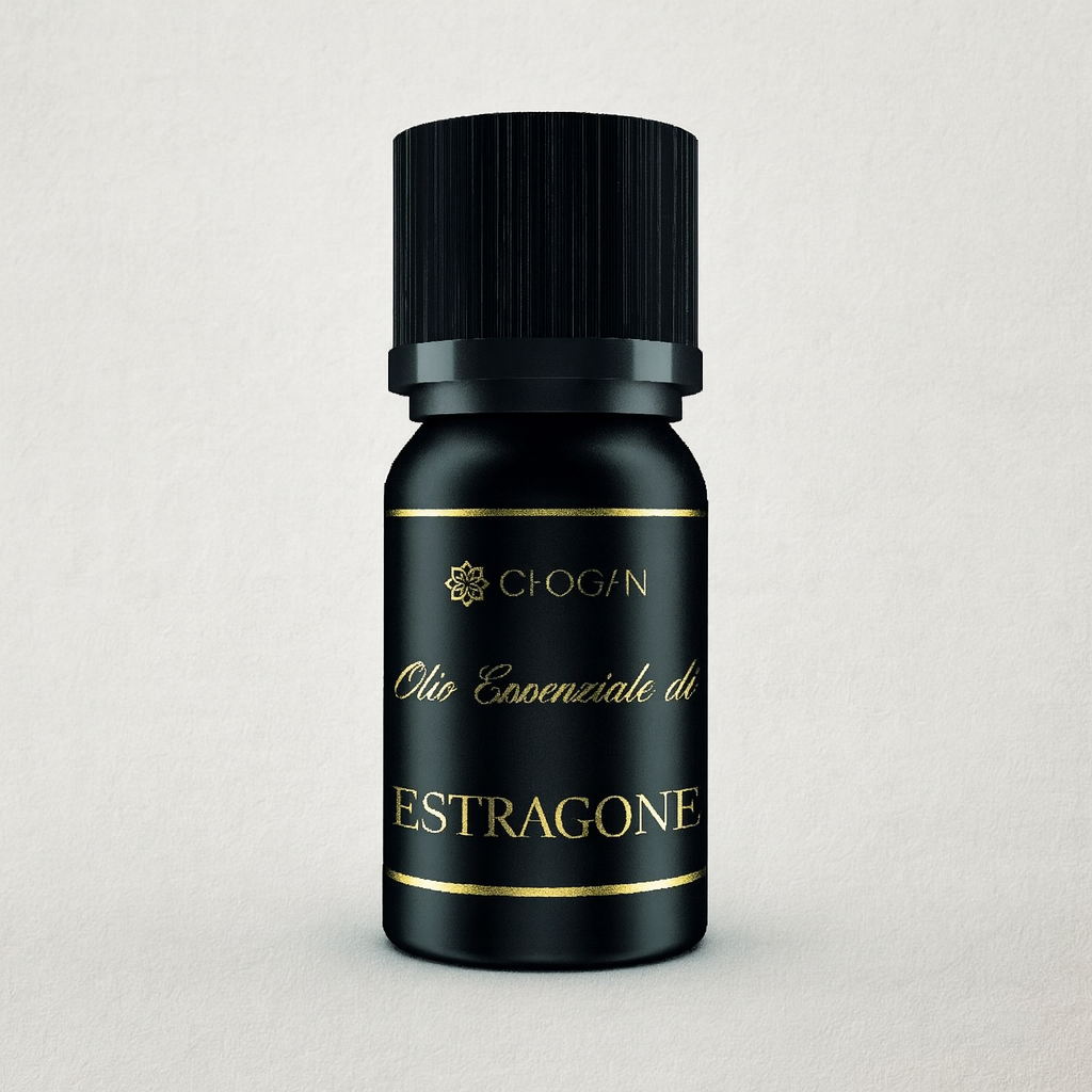 Flacon d’huile essentielle d’Estragon Chogan 10 ml sur fond naturel beige, produit aromathérapie Originepure.