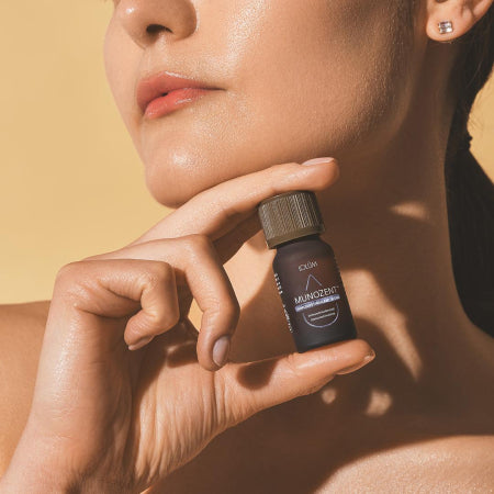 Flacon MUNOZENT™ 10 ml – Mélange immunostimulant naturel Lolûm à base d’huiles essentielles
