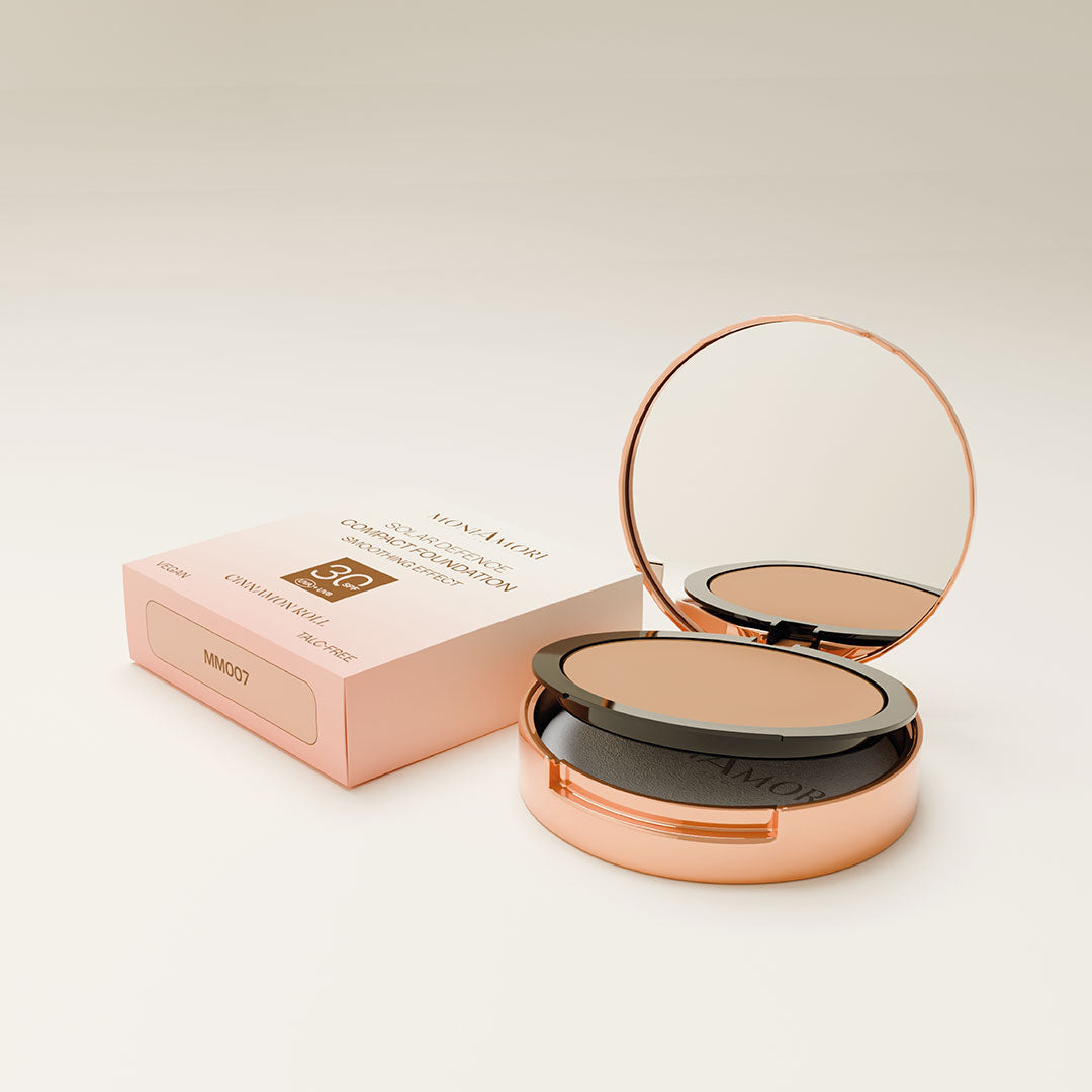 Fond de teint compact Solar Defence SPF 30 MoniAmori teinte Cinnamon Roll – maquillage visage protecteur